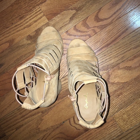 Nude caged heels - Picture 5 of 5